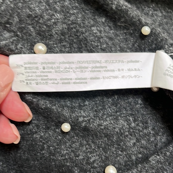 Zara gray pearl-encrusted sweater! Sz M - Picture 3 of 7